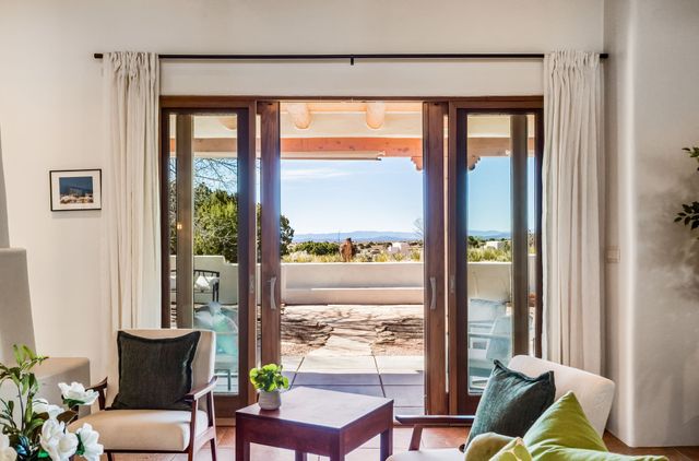 38 Encantado Loop, Santa Fe, NM 87508