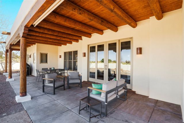 38 Encantado Loop, Santa Fe, NM 87508