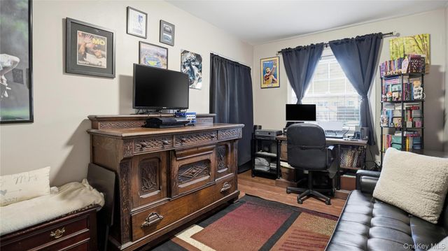 460 Old Town Road 28-A, Port Jefferson Station, NY 11766