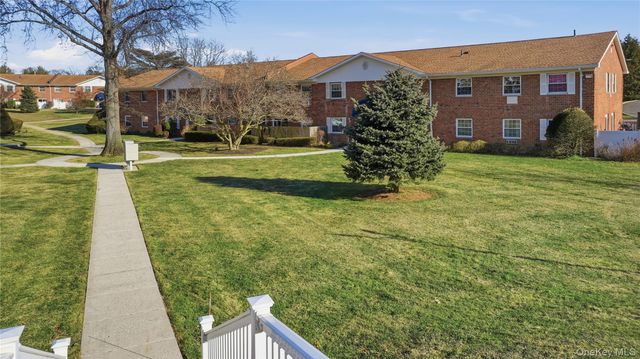 460 Old Town Road 28-A, Port Jefferson Station, NY 11766