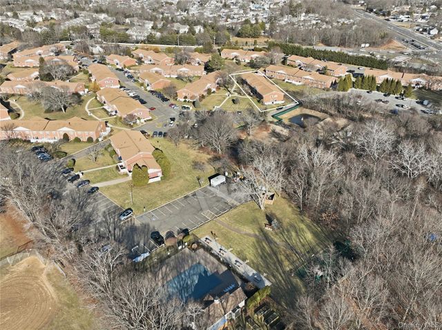 460 Old Town Road 28-A, Port Jefferson Station, NY 11766