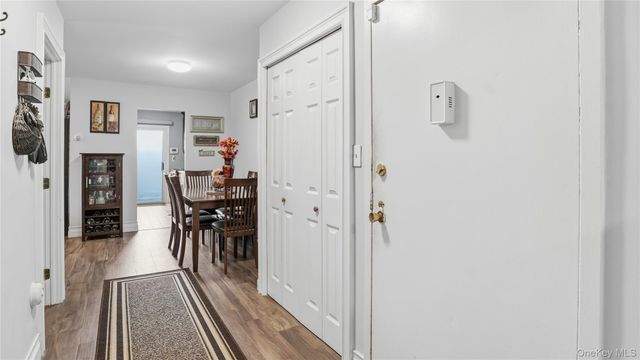 460 Old Town Road 28-A, Port Jefferson Station, NY 11766