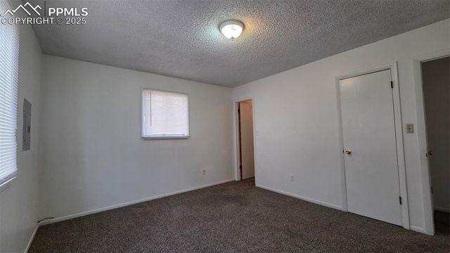 1213 E 11th Street, Pueblo, CO 81001