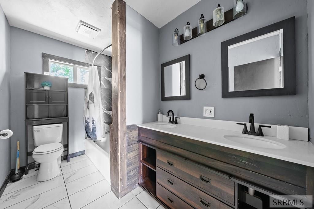 Image 15 of property listing at 245 E Ririe Hwy, Ririe, ID 83443