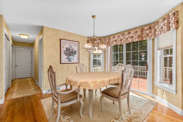 4 Dorset Drive, Walpole, MA 02032