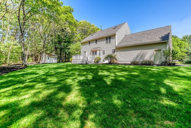 4 Dorset Drive, Walpole, MA 02032