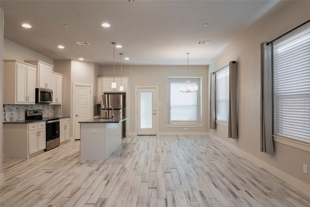 825 Eaglescliffe Landing, Wylie, TX 75098