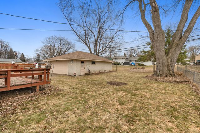 2662 1st Avenue E, North Saint Paul, MN 55109