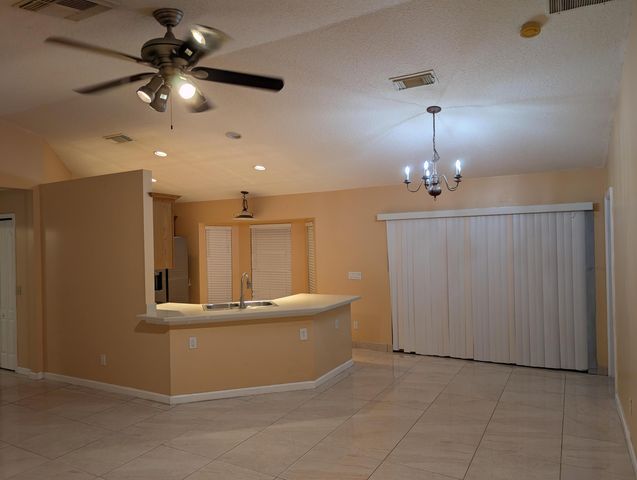 976 SW Whittier Terrace, Port St. Lucie, Port St Lucie, FL 34953