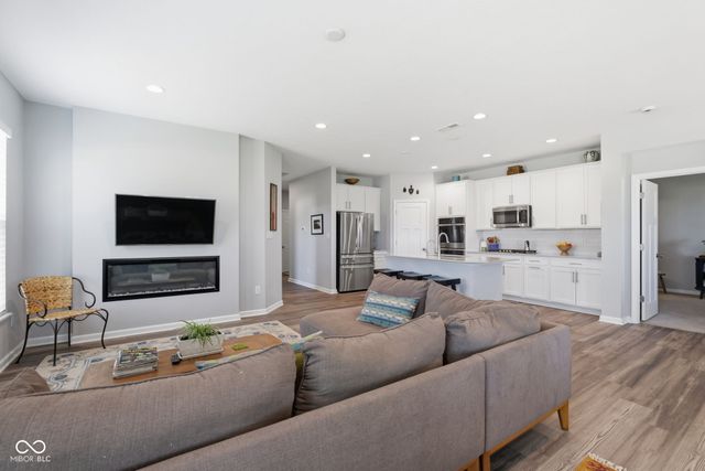 16646 Cattle Hollow Lane, Noblesville, IN 46060