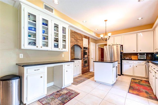 32037 Dobbin Huffsmith Road, Magnolia, TX 77354