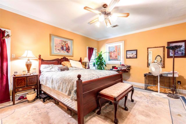 32037 Dobbin Huffsmith Road, Magnolia, TX 77354