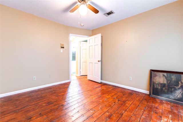 32037 Dobbin Huffsmith Road, Magnolia, TX 77354