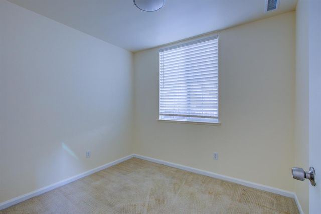 4651 Stern Dr, Merced, CA 95348