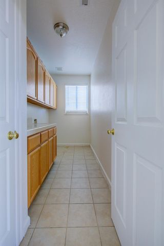 4651 Stern Dr, Merced, CA 95348