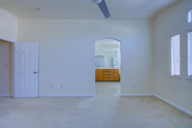 4651 Stern Dr, Merced, CA 95348