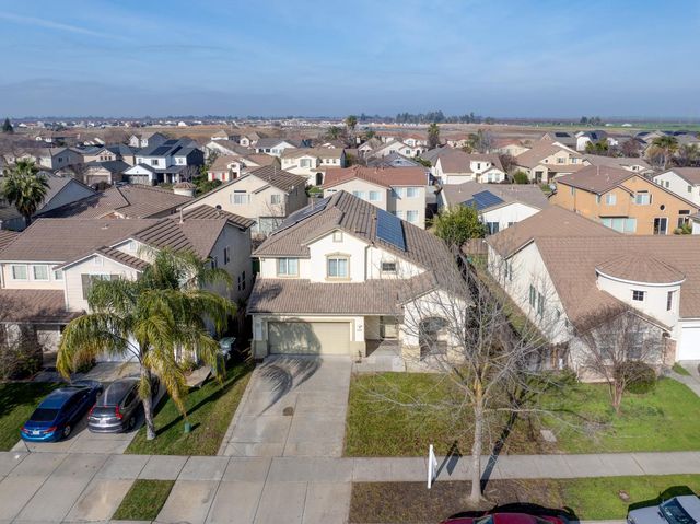4651 Stern Dr, Merced, CA 95348