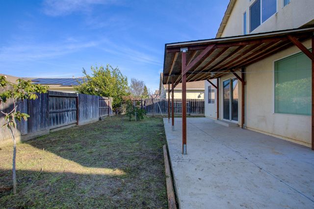 4651 Stern Dr, Merced, CA 95348