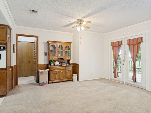 501 Stevens Drive, Benbrook, TX 76126