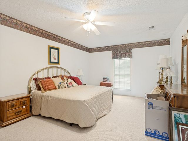 501 Stevens Drive, Benbrook, TX 76126