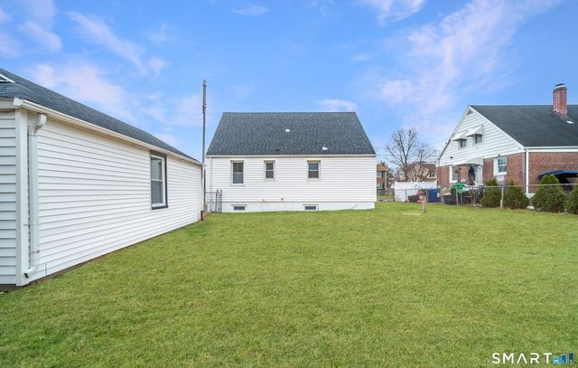 484 Reitter Street West, Stratford, CT 06614