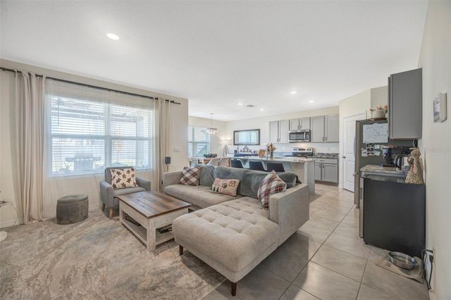 33913 JASPER STONE DRIVE, Wesley Chapel, FL 33543