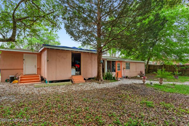 145 N ORANGE Street, Starke, FL 32091