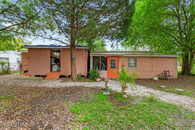 145 N ORANGE Street, Starke, FL 32091