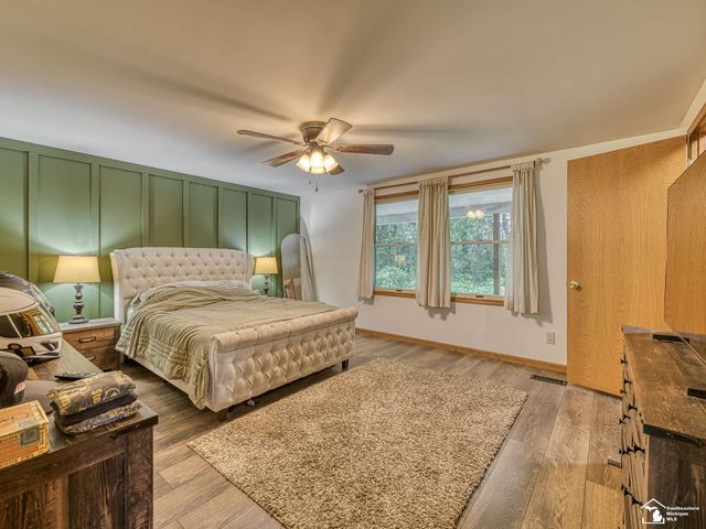 5825 Bacon Road, Petersburg, MI 49270
