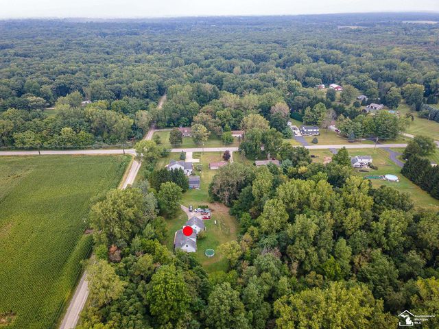 5825 Bacon Road, Petersburg, MI 49270