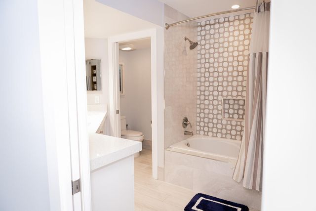 5700 Coach House Circle D, Boca Raton, FL 33486