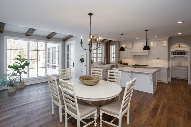 3263 NW 85th Place, Ankeny, IA 50023