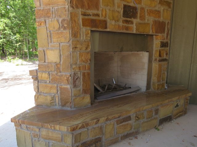 371 Private Road 7327, Emory, TX 75440