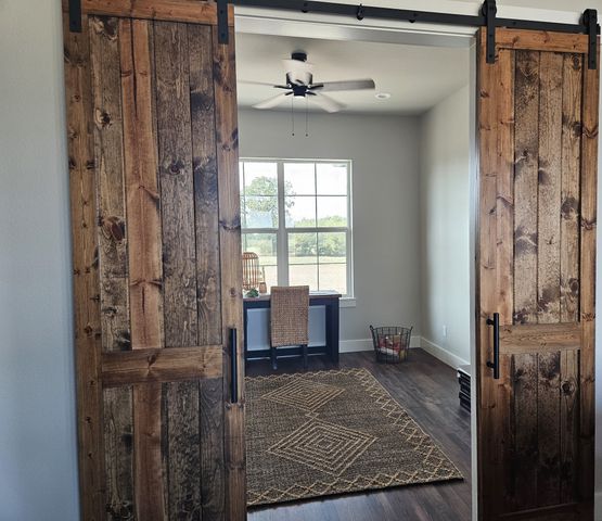 371 Private Road 7327, Emory, TX 75440