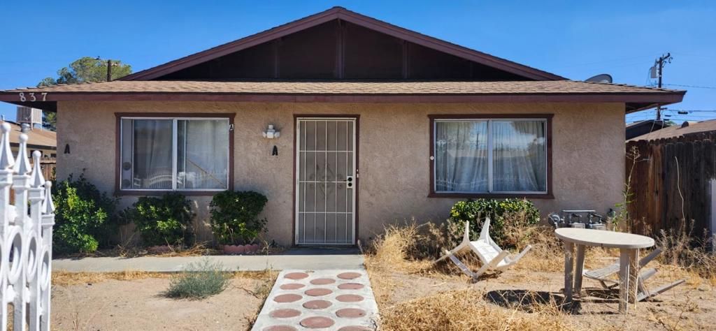 Image 2 of property listing at 837 Commercial Avenue, Ridgecrest, CA 93555
