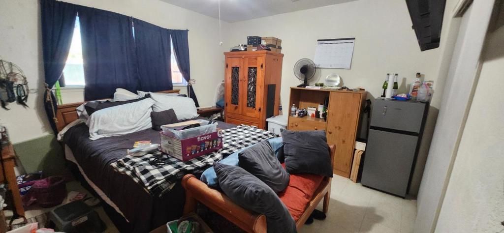 Image 9 of property listing at 837 Commercial Avenue, Ridgecrest, CA 93555