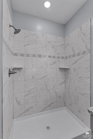 9929 Jasmine Drive, Manhattan, KS 66502