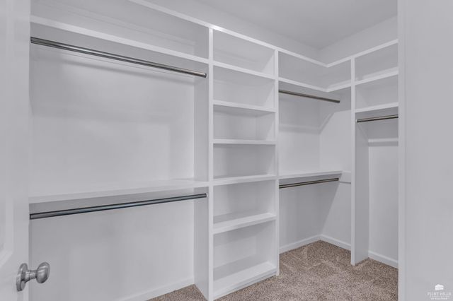 9929 Jasmine Drive, Manhattan, KS 66502