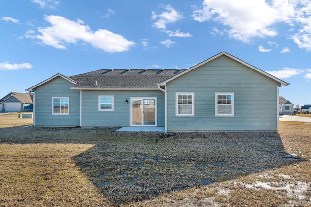 9929 Jasmine Drive, Manhattan, KS 66502