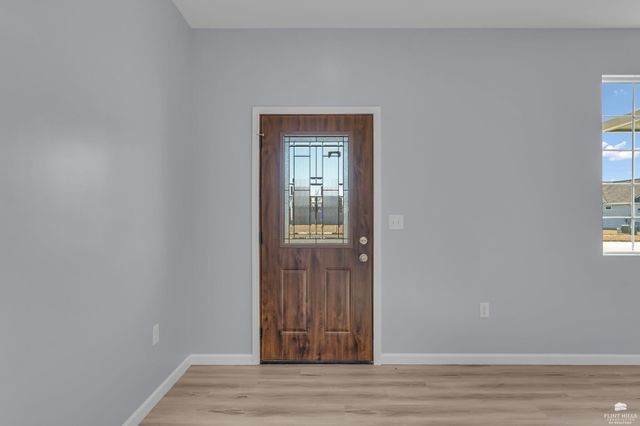 9929 Jasmine Drive, Manhattan, KS 66502