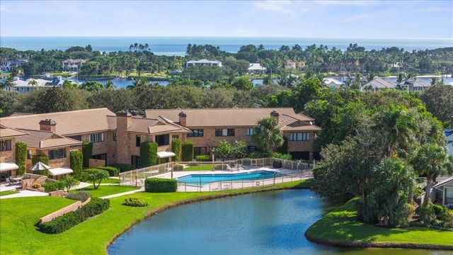 11890 SE Hill Club Terrace 104, Jupiter, FL 33469