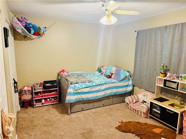 156 Woodvalley Court, Kingsland, GA 31548