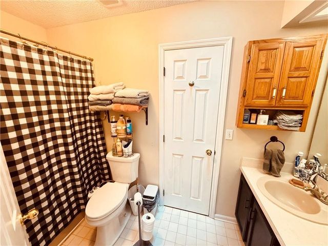 156 Woodvalley Court, Kingsland, GA 31548