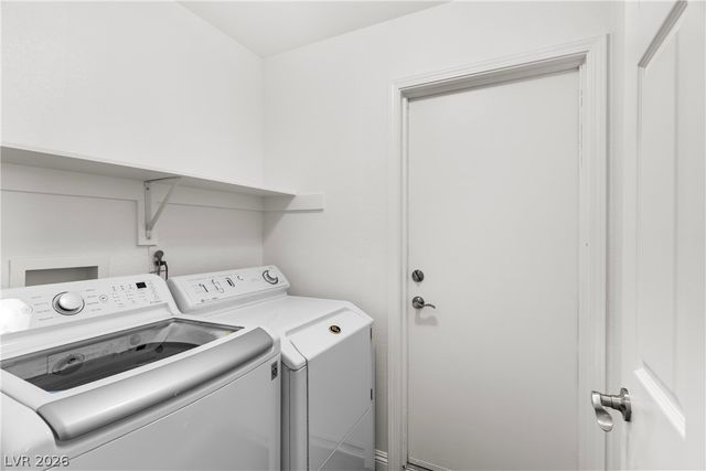 1715 Pinter Way, North Las Vegas, NV 89032