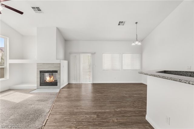 1715 Pinter Way, North Las Vegas, NV 89032