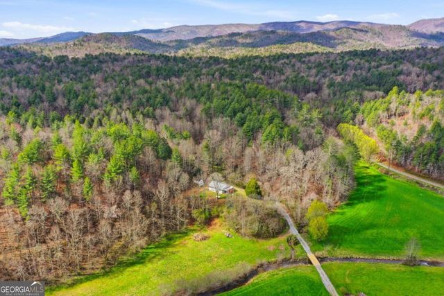 229 Seth Hyatt Road, Ellijay, GA 30540