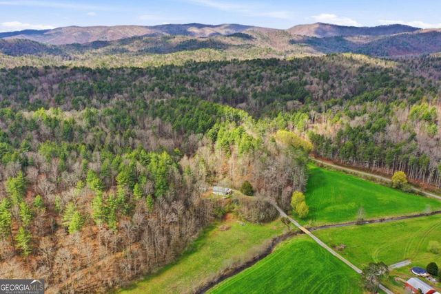 229 Seth Hyatt Road, Ellijay, GA 30540