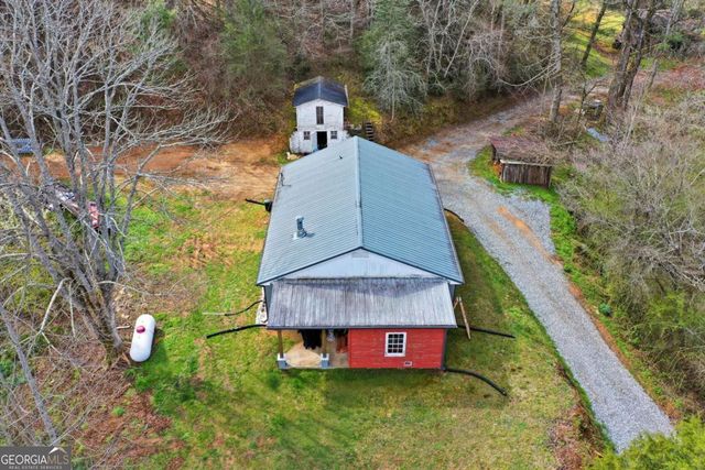 229 Seth Hyatt Road, Ellijay, GA 30540