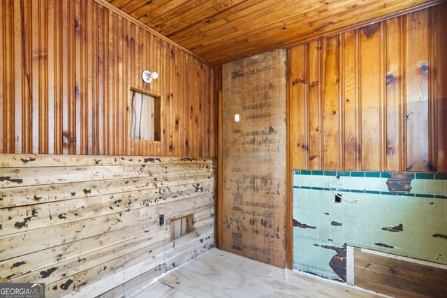 229 Seth Hyatt Road, Ellijay, GA 30540