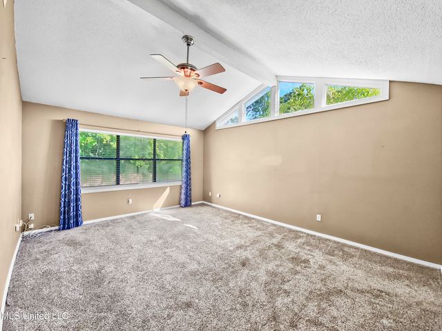 1334 Diller Road, Ocean Springs, MS 39564